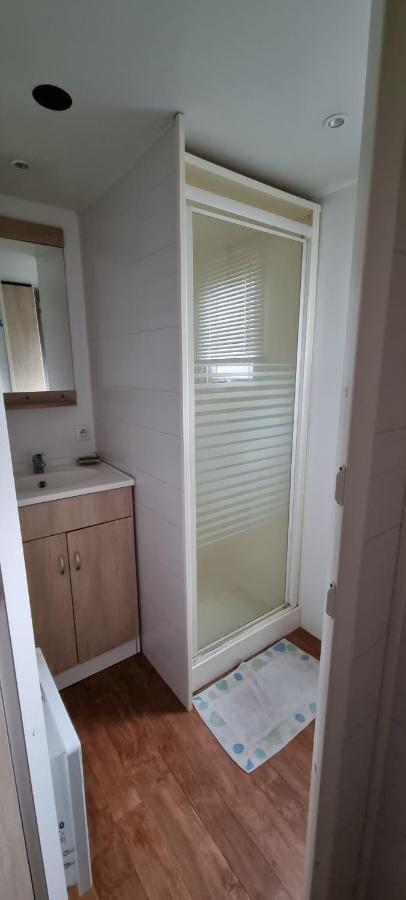 Mobil Home Sur La Cote Landaise Saint-Julien-en-Born Ngoại thất bức ảnh