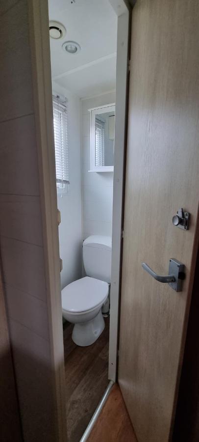 Mobil Home Sur La Cote Landaise Saint-Julien-en-Born Ngoại thất bức ảnh